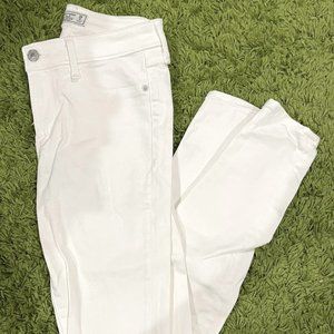 Low-Rise Jeans